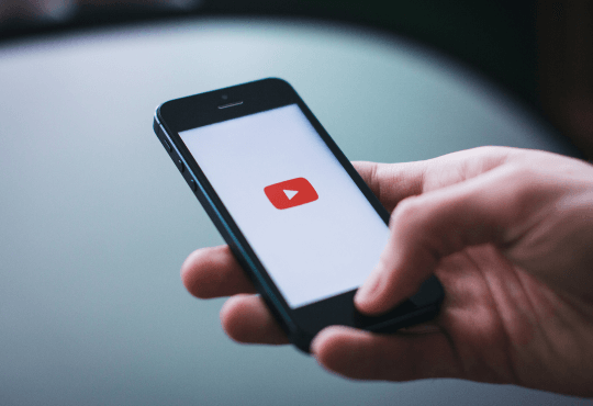YouTubeの検索候補(サジェストワード)とは